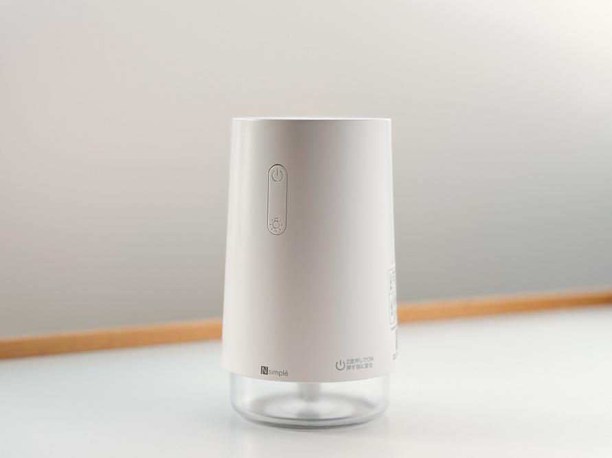 注目ショップ・ブランドのギフト ニトリの｢水がこぼれにくい加湿器｣が車内の乾燥対策にピッタリ 加湿器