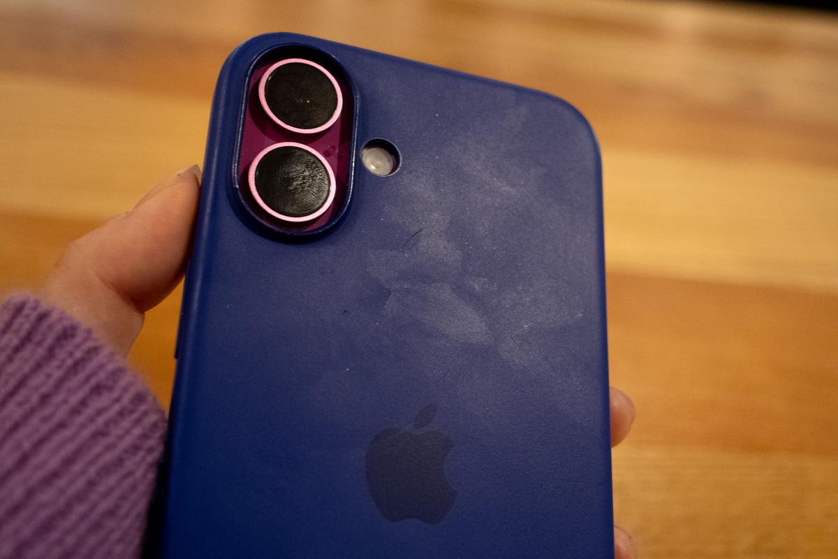 iPhone 16の純正シリコンケース、3カ月使ってみた結果 | ギズモード 