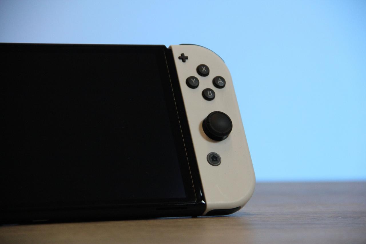 ｢Nintendo Switch 2のような物体｣と、Nintendo Switchを比較した動画