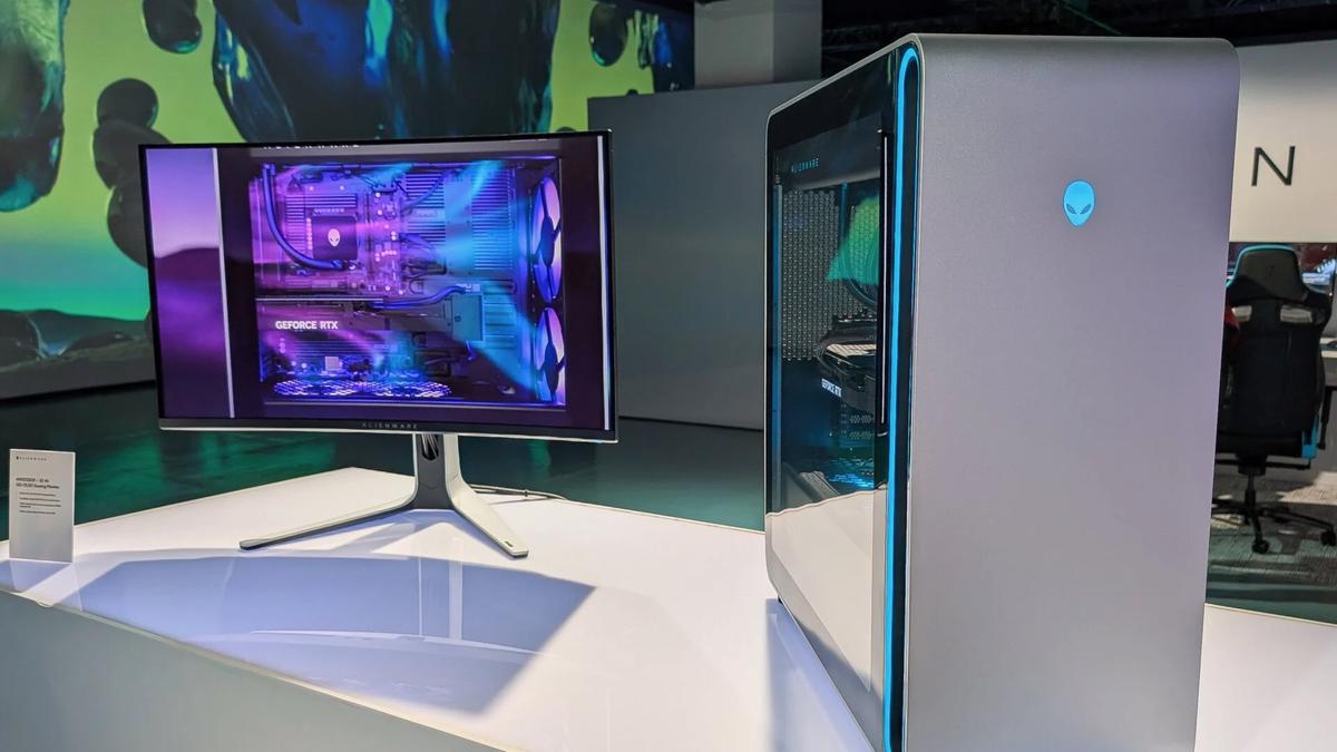 Alienware　エリア51 デスクトップPC 最終値下げ DellがフラグシップゲーミングPC「Alienware Area-51」を復刻