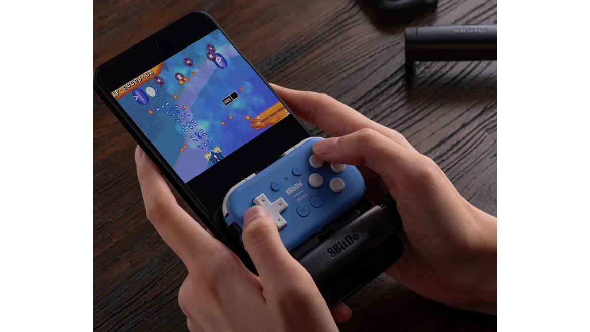 これがあれば、スマホでゲームボーイっぽく遊べるよ | ギズモード