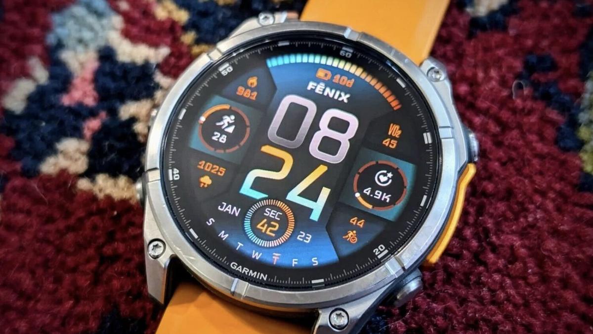 ほぼ最強スポーツウォッチ「Garmin fenix 8」。ただスマウォとしては 
