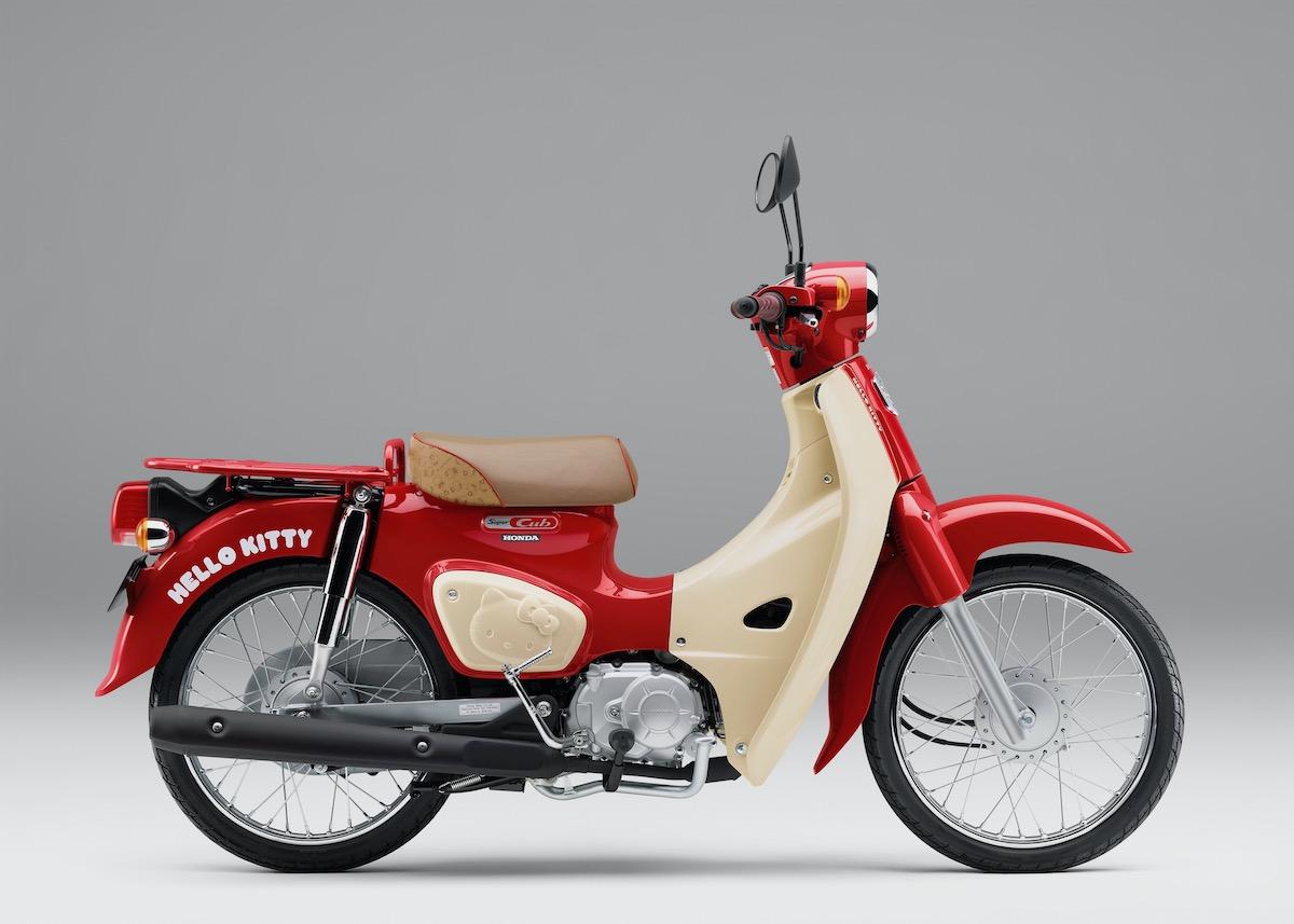今年生産終了の「ホンダ スーパーカブ」。かけこみ需要で大ヒット