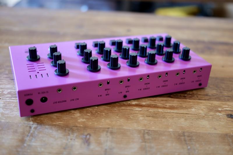 かわいい顔して音は鬼」フランス生まれのピンクミキサー『Bébé Chérie