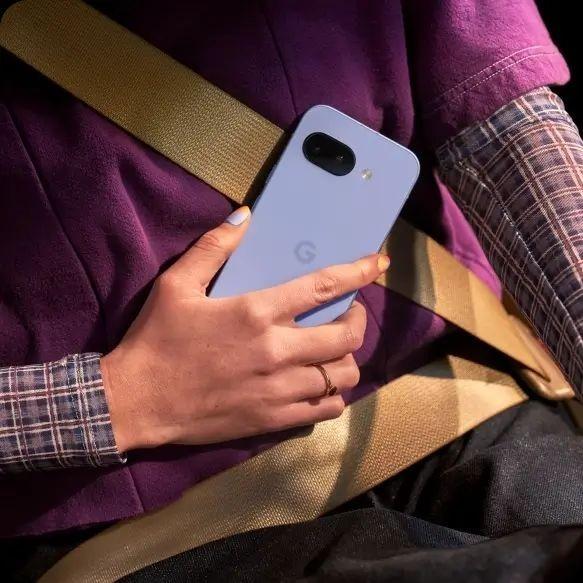 今月リリース説、ますます濃厚。Pixel 9aの公式っぽい画像が出てきた