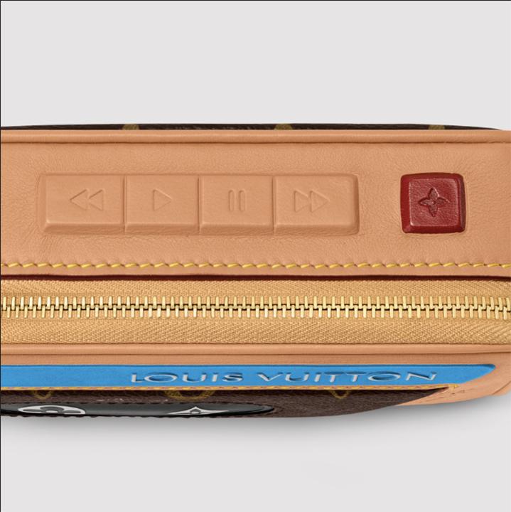 【レトロで可愛い】Louis Vuitton 音楽プレーヤー型 ミニバッグ louis-vuitton-music-gadget-