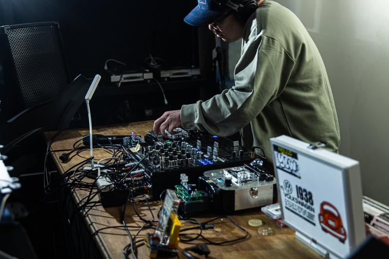 カセットテープ」でDJする人の集まりに行ってみた | ギズモード・ジャパン
