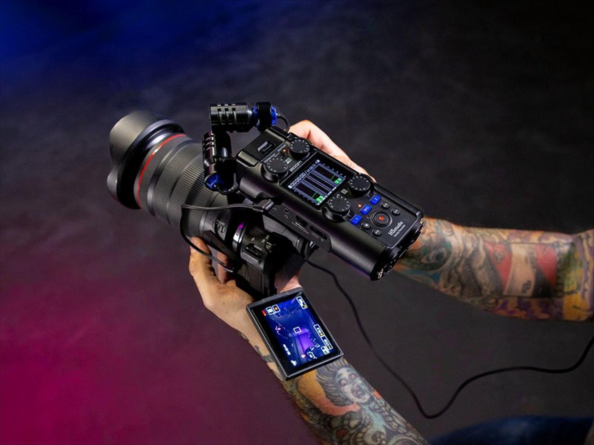 最新最強のハンディレコーダーはロケット発射時の爆音轟音も録れる