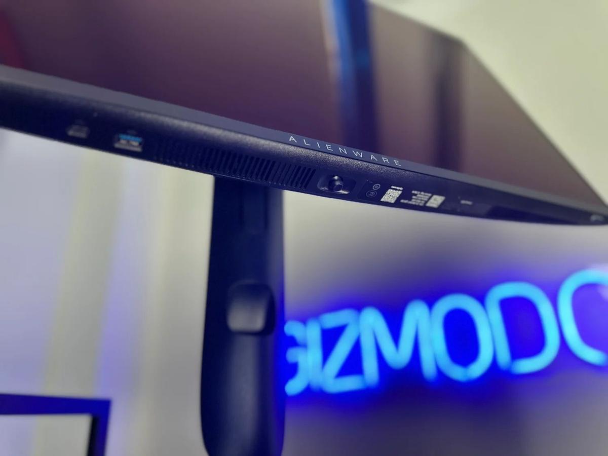 超美麗モニター「Alienware AW2725Q 4K」：本気でゲームの画質に 