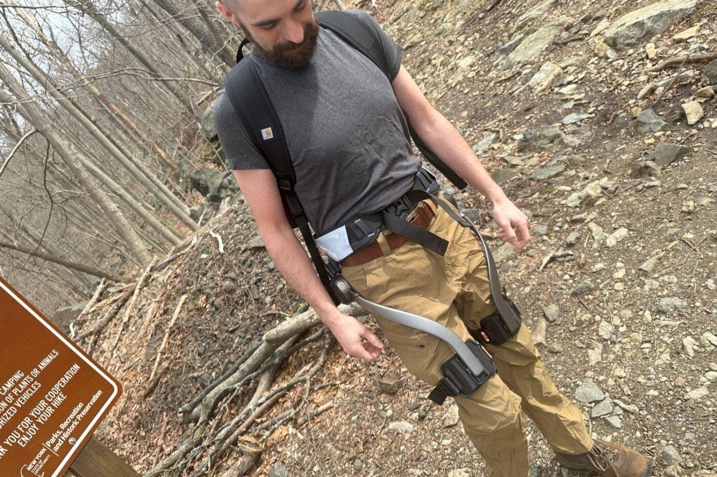 ハイキングしても全然疲れない外骨格｢Hypershell Pro X｣ | ギズモード