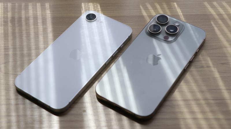iPhone 16e、1カ月使ってみた。必要なことは全部できる。それでも買う