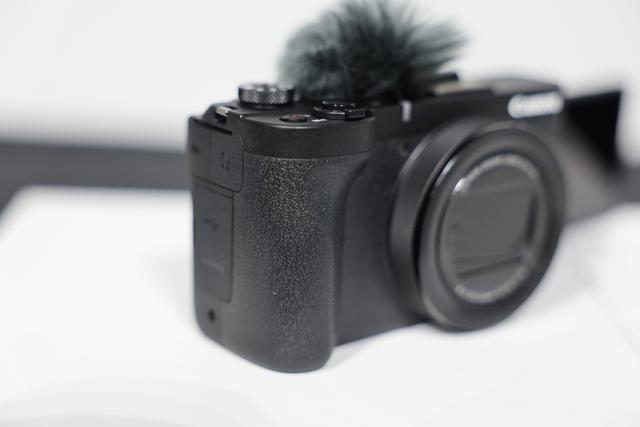 お出かけや散歩に。「写真を撮りたい欲」を満たしてくれる新作カメラ3