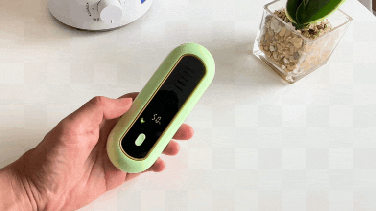 匂いがするやつ 8x4 アロマスイッチ ロールオン マンハッタンリネンの香り