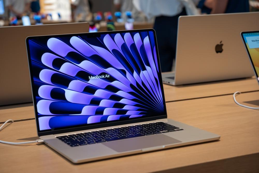 2024最新のスタイル Mac整備済製品の苦悩。まだ使える端末がゴミに… | ギズモード MacBook本体