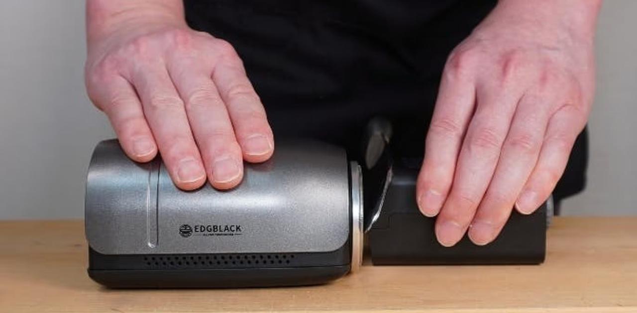 切れ味がヤバい！ 電動パワーで包丁が蘇る、新感覚の研ぎ器