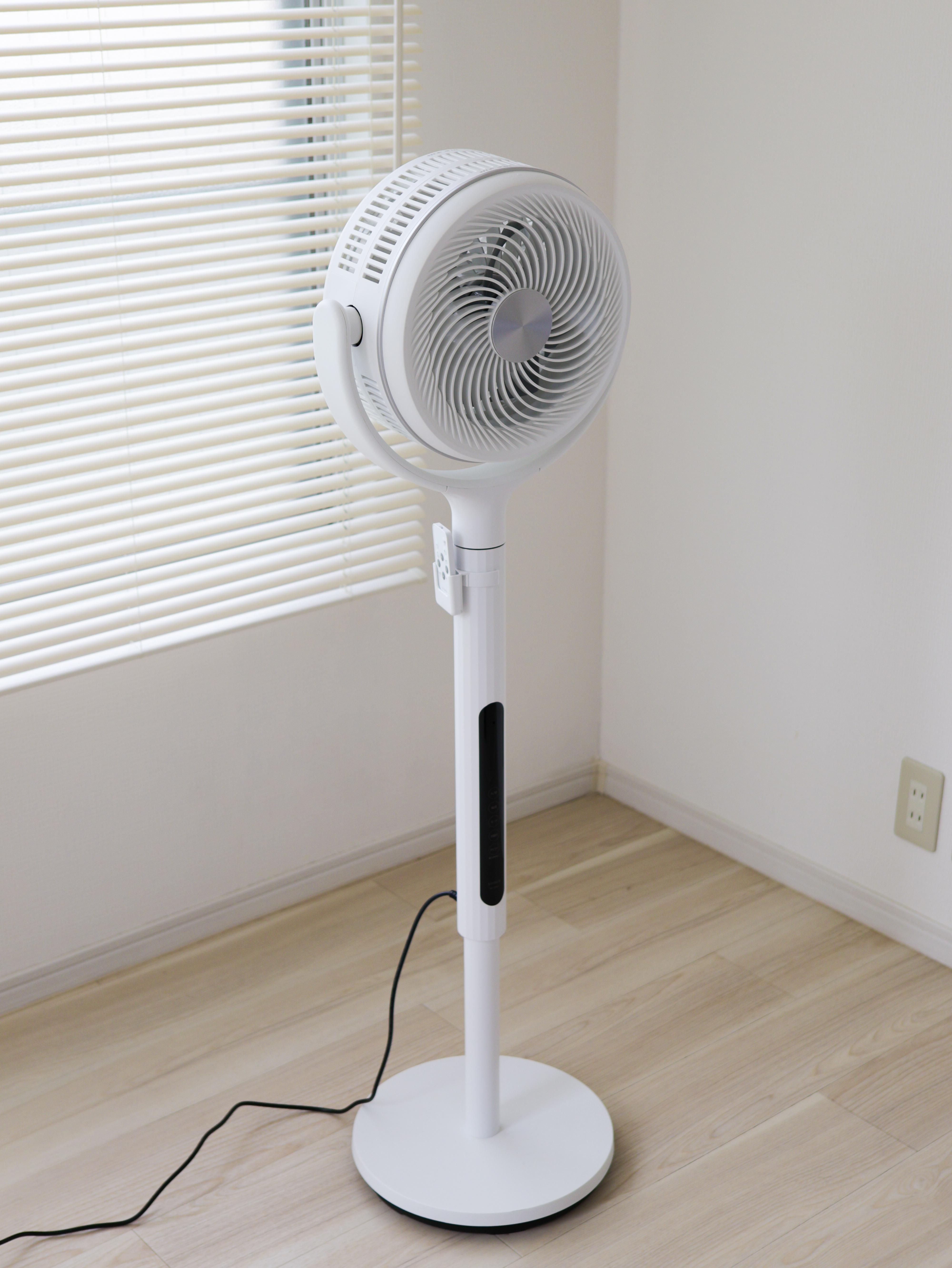 高いところから自然な風がそよぐ。手入れの手間も減る3D