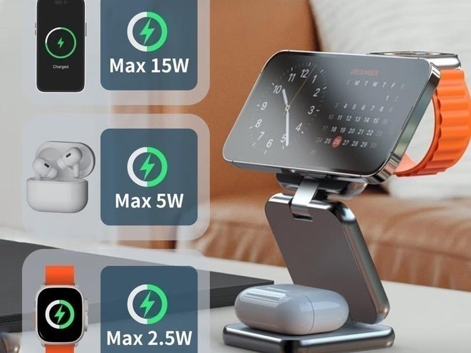 複数デバイスを同時充電。スマホの撮影スタンドにもなる、折り畳み式