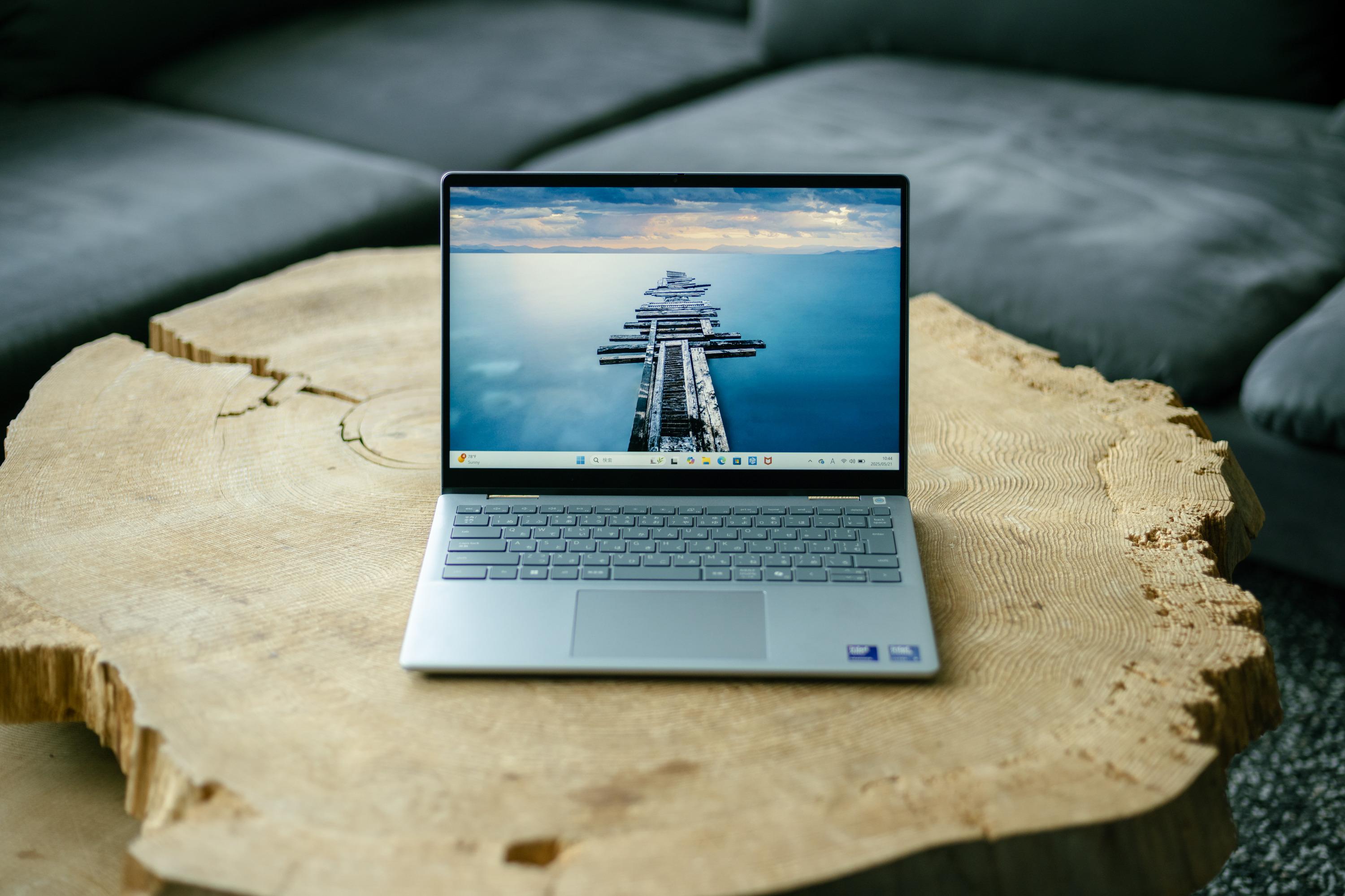DELL ノートパソコン　Windows 10  Latitude（Dell） 新品 DELL Latitude 7320 NBLA103-002N3