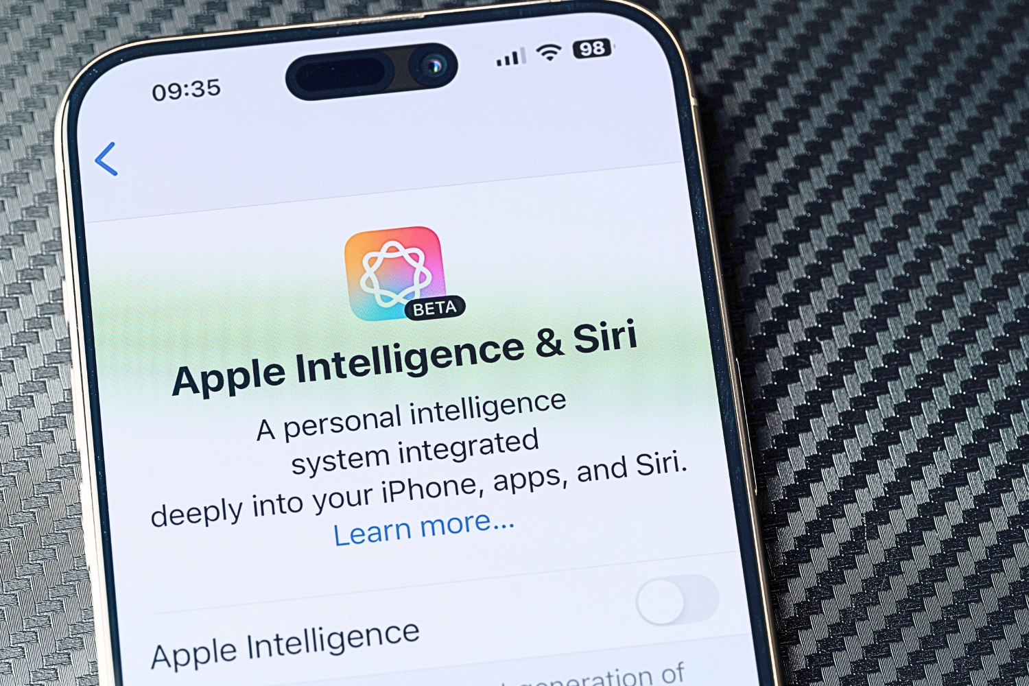 なぜ｢AI版Siri｣がリリースされないのか？
