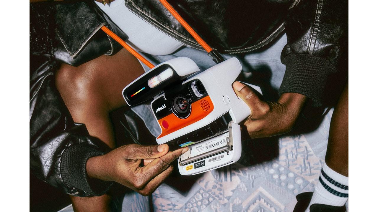 Amazon | The Power of the Polaroid: Instantly Forever