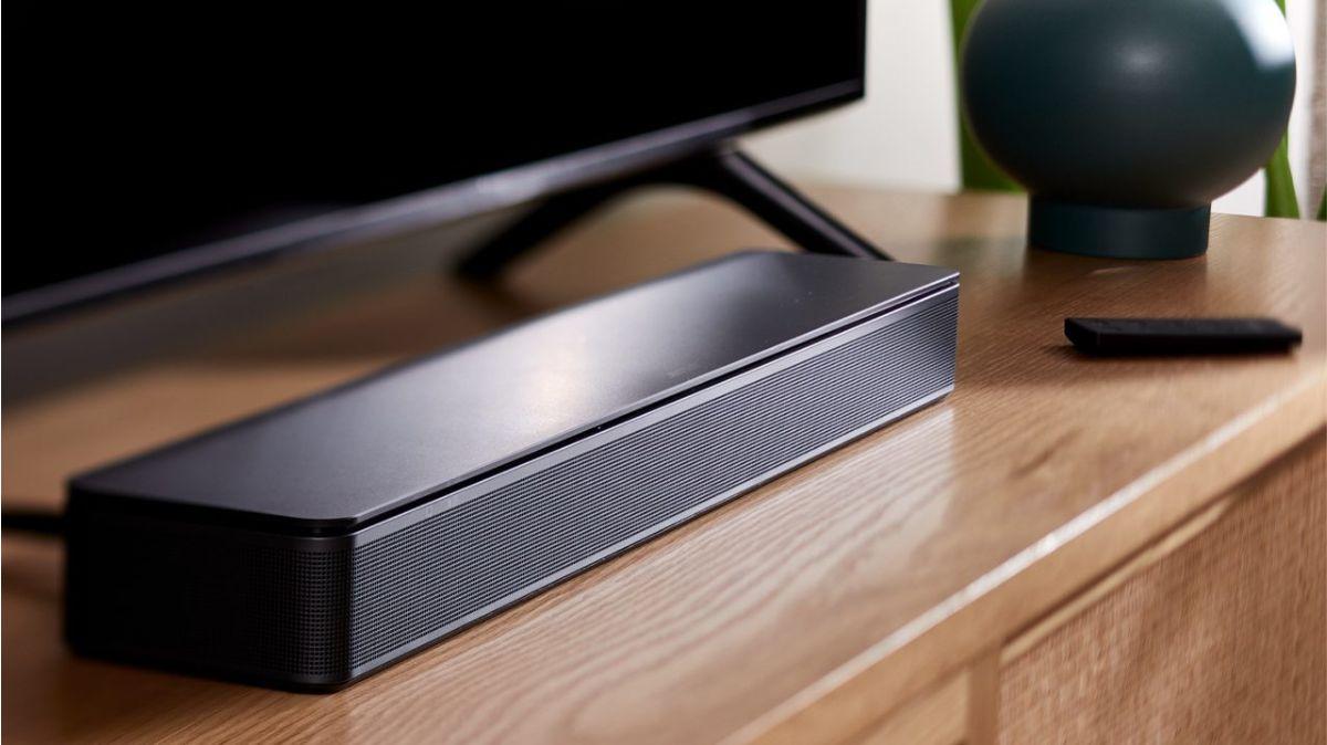 BOSEの｢TV Speaker｣はちょこんと置ける、そんでもって豊かな低