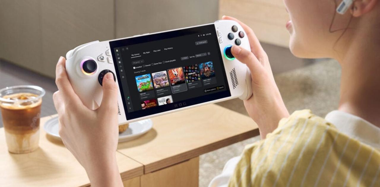 これがXboxポータブルなWindowsパソコン！ ゲーマー喜ぶ公式マシンの実力は…