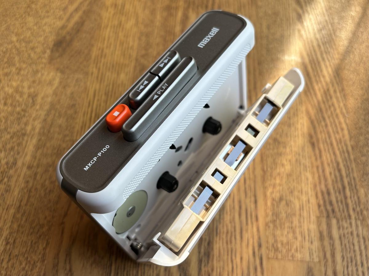 【新品・未使用】maxell MXCP-P100 カセットテープ Bluetooth対応ポータブルカセットプレーヤー MXCP-P100