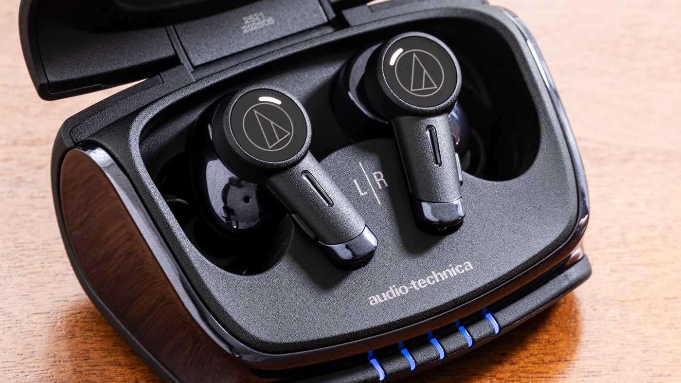 まだ音質向上できるんかい！オーテクのフラッグシップイヤホンが