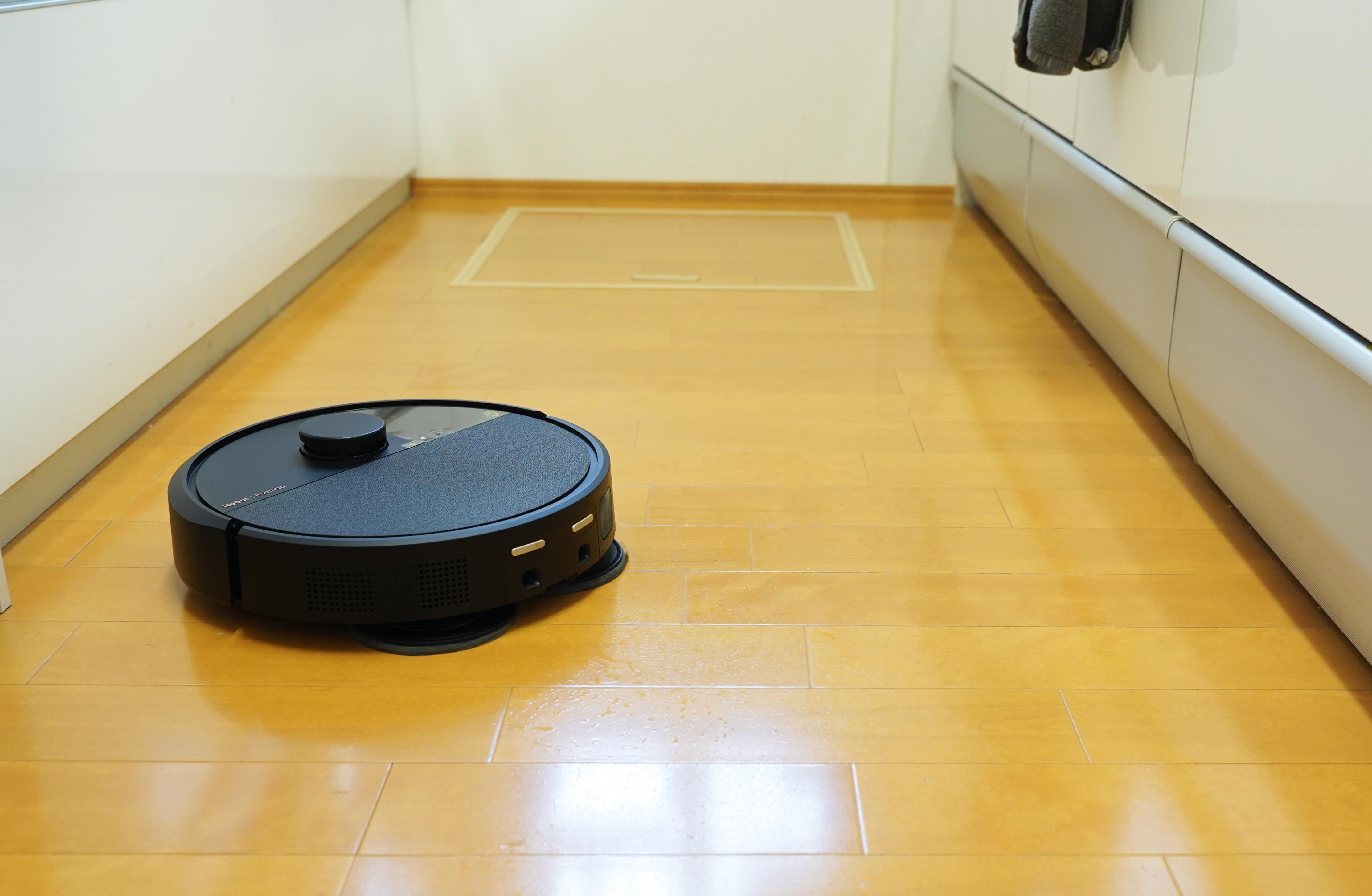 最新ルンバ長期レビュー：キッチンもサラッサラ！ 満点じゃないけど楽できるしつこいくらい、よく拭くルンバ