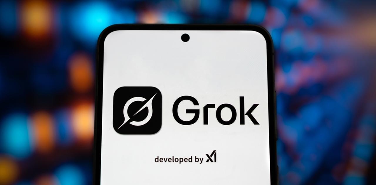 xAIの最新モデル「Grok4」、能力は高いのにさっそく炎上