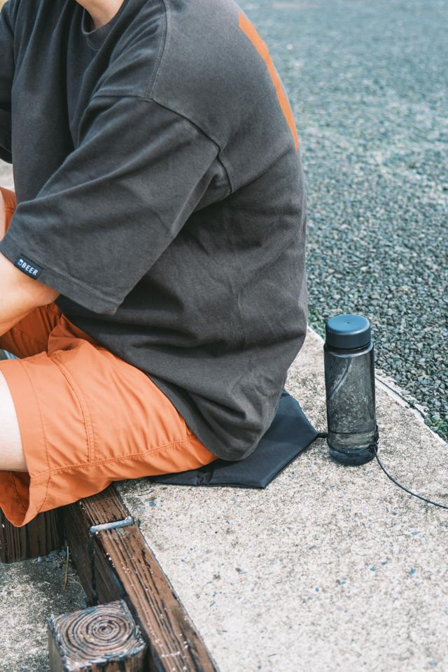 登山ブランドが本気でつくった「お尻専用ギア」で、座る悩みが全解決