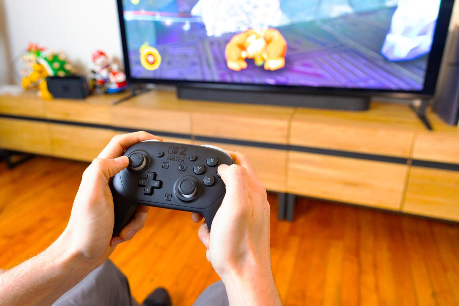 現状、Switch 2では純正プロコンを選ばざるを得ないかも