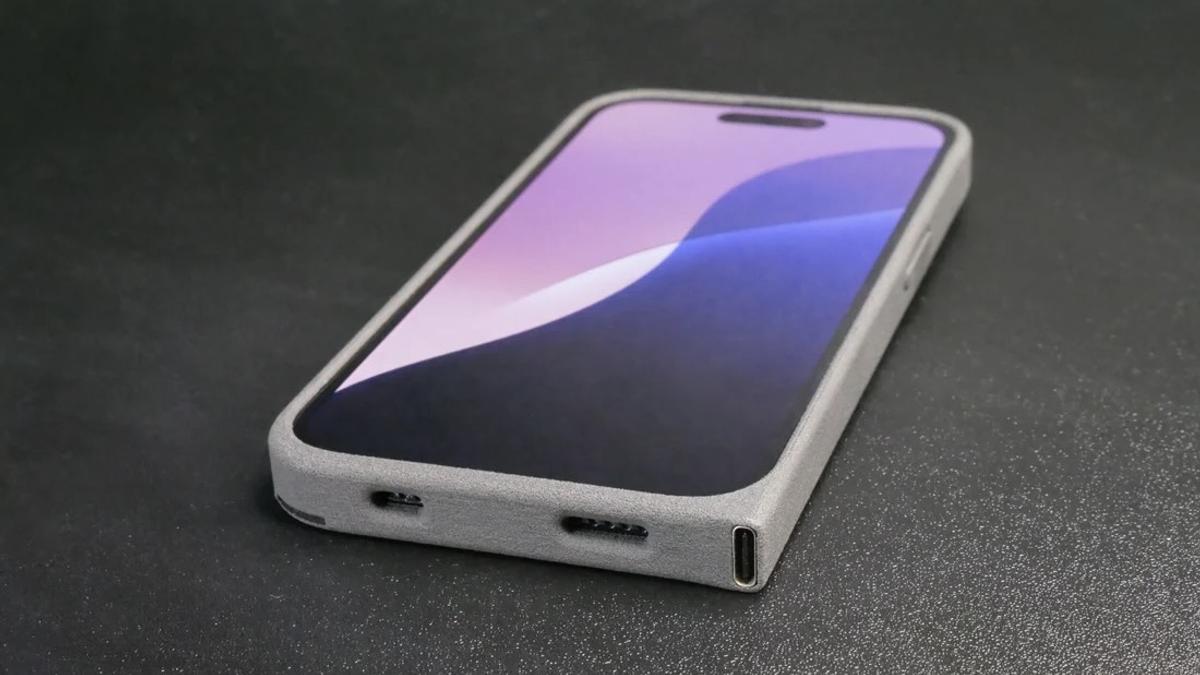Lightningからの開放。いにしえのiPhoneをUSB-Cに進化させるケース