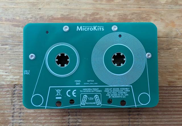 アンダー1万円でバナナが鳴った──触れて鳴らすカセット型