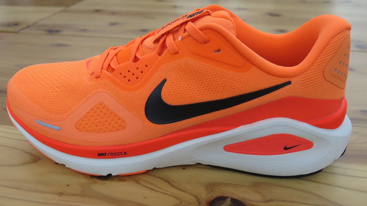 NIKE カッコいい！バスケシューズクッション性の高さが安定した動きをさポート♪ バッシュ】クッション最強！クッション性の高いバッシュの