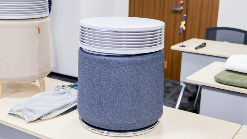 360度、空気をキレイにしてくれるサイドテーブル。Blueairの新作が 