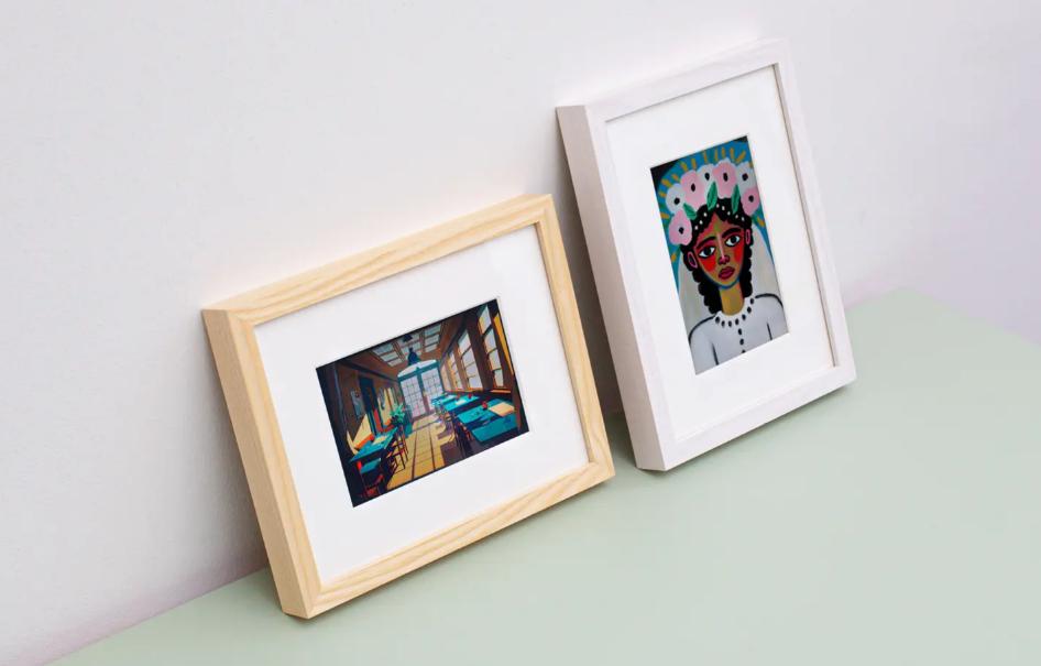 額縁、絵は付きません 額縁に、eインクペーパー飾ってみれば、アートが身近に感じ