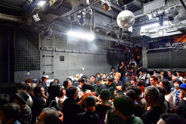 音の水路に身を任せ〜モジュラー・シンセの“今”が交差｢Patching for