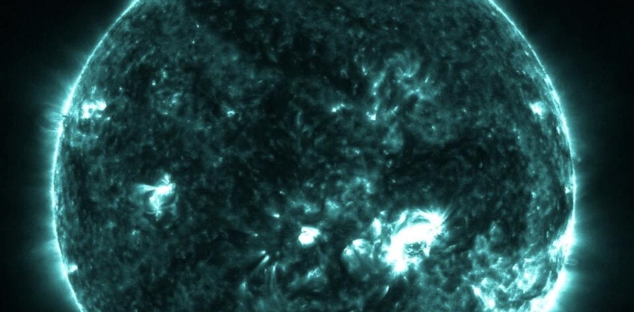 ギズモード・ジャパンのニュース記事「太陽嵐を予測。NASAとIBMによるAIモデルが世界経済の損失を防ぐ」の画像