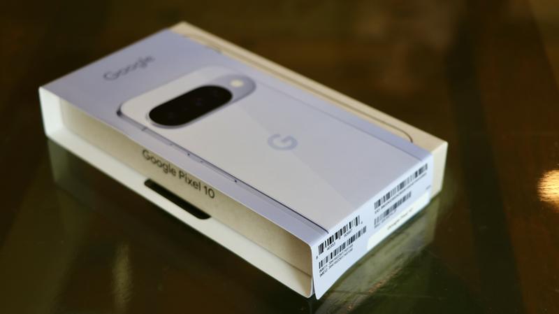 Googleの新作スマホ「Pixel 10」全モデルを早速チェック。イチ推し