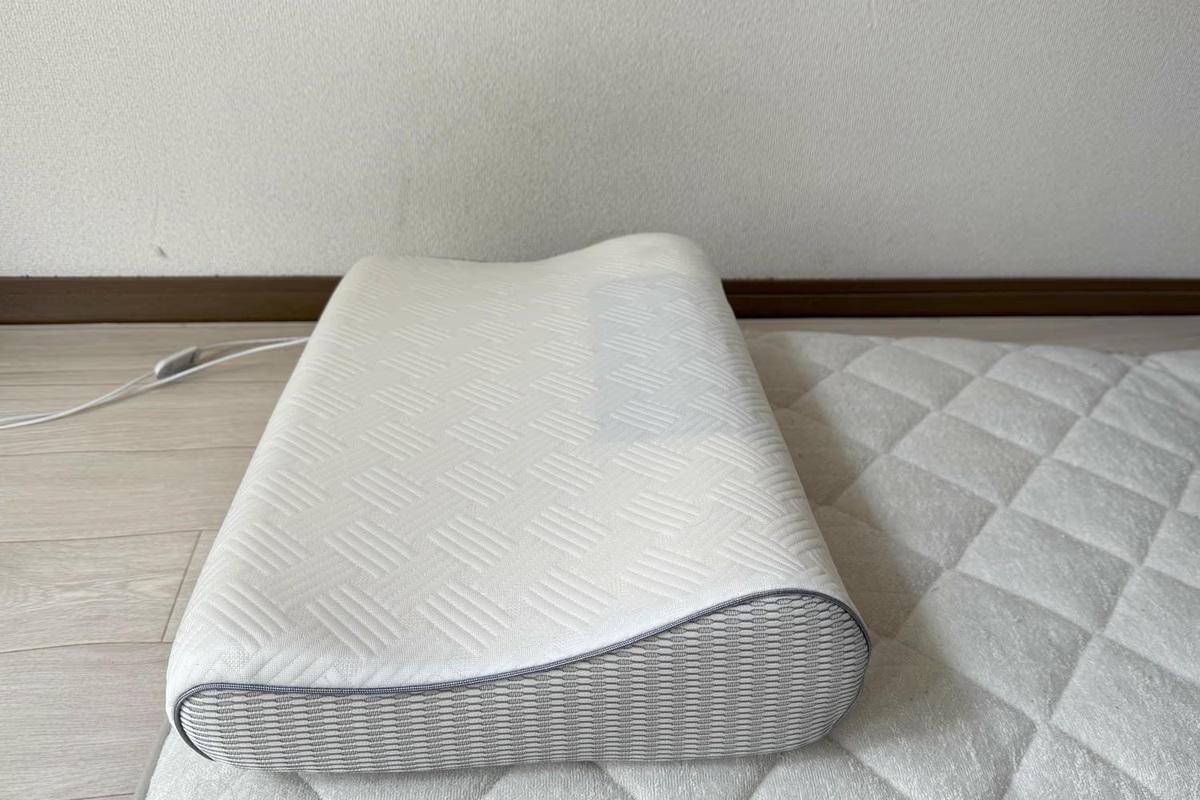 睡眠トラッカー、腕に着けるのやめました。枕にすべてを任せる時代が