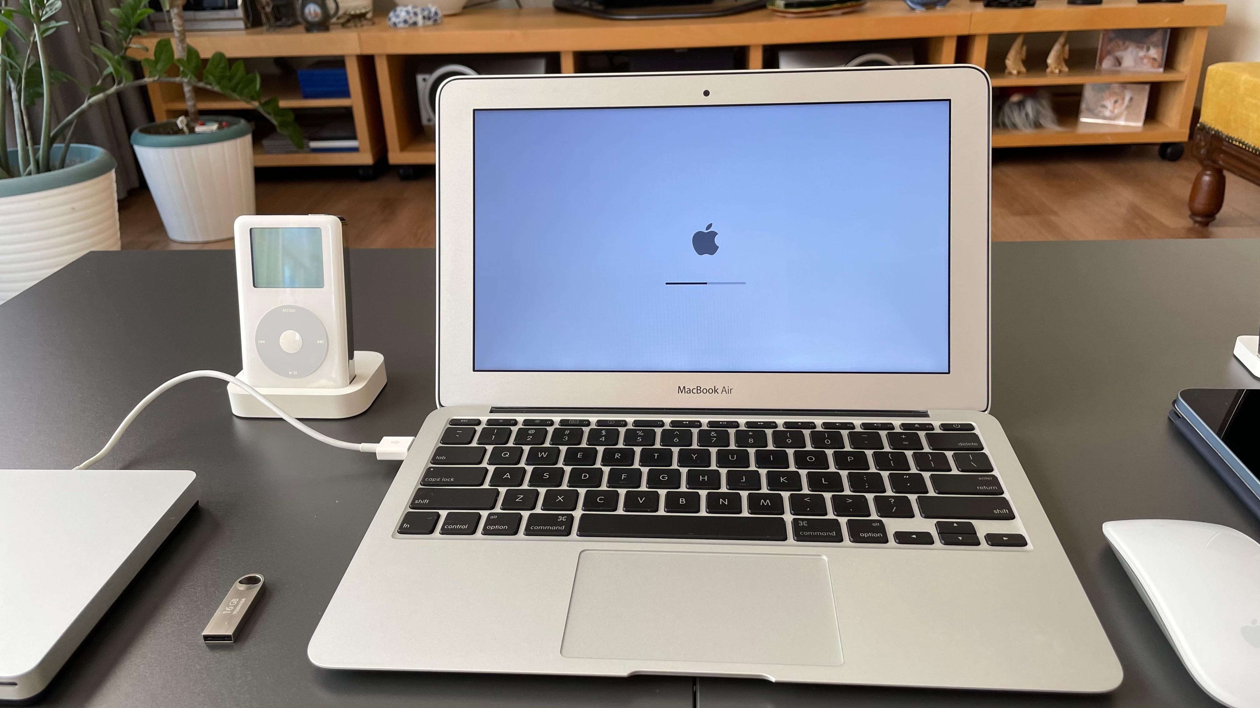 ⭐️まもなく終了します⭐️MacBook Air 11㌅ MacBook Airのモデルを識別する - Apple サポート (日本)