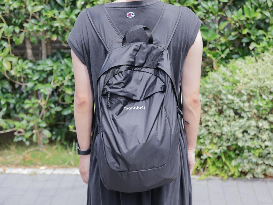 mont-bell pocketable daypack90sモンベルリュック モンベルの「魔法みたいな折りたたみリュック」。大容量なのにこんなに