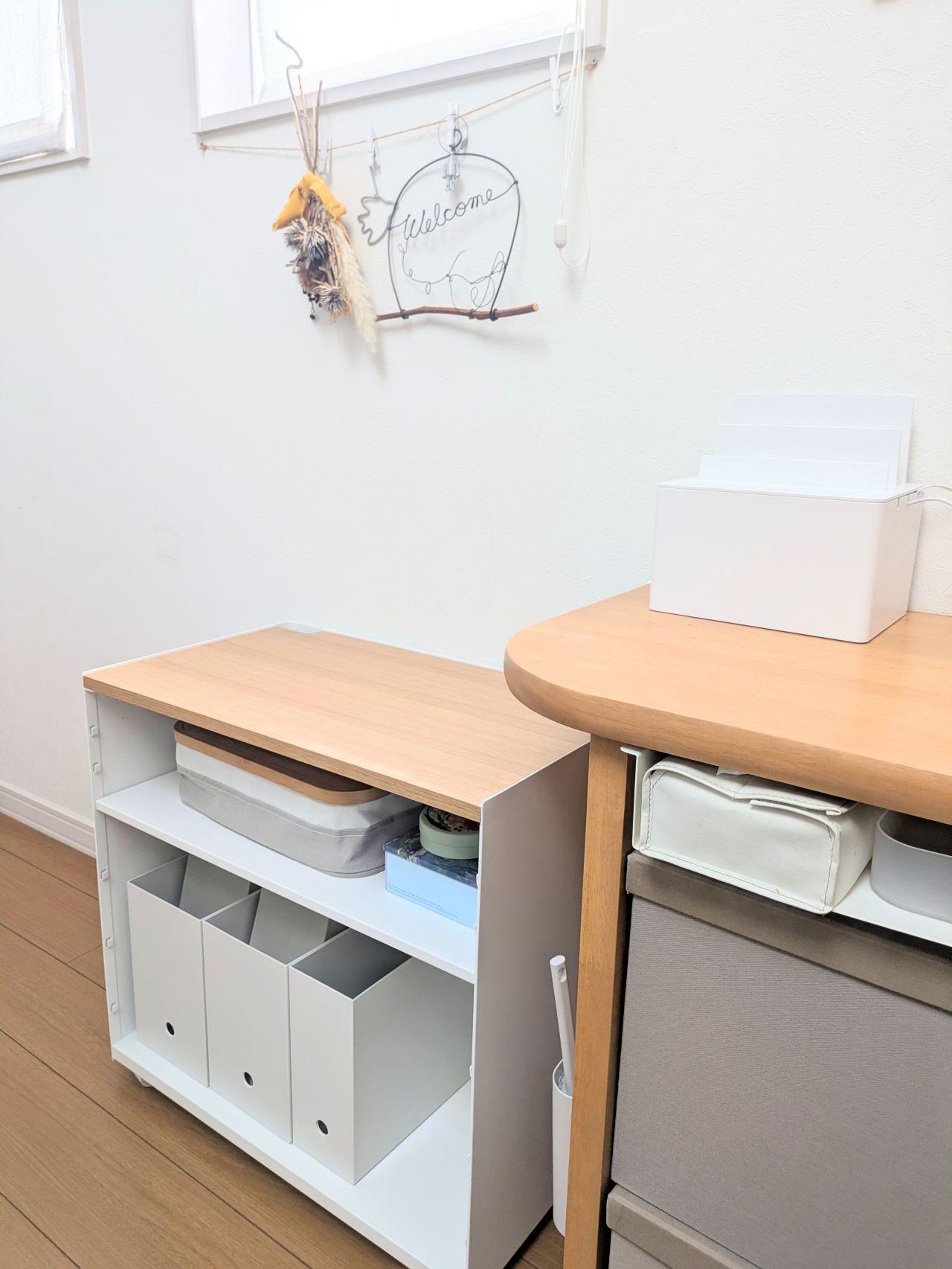作業スペースと収納を兼任。どんな部屋に溶け込む、隠せるワゴン