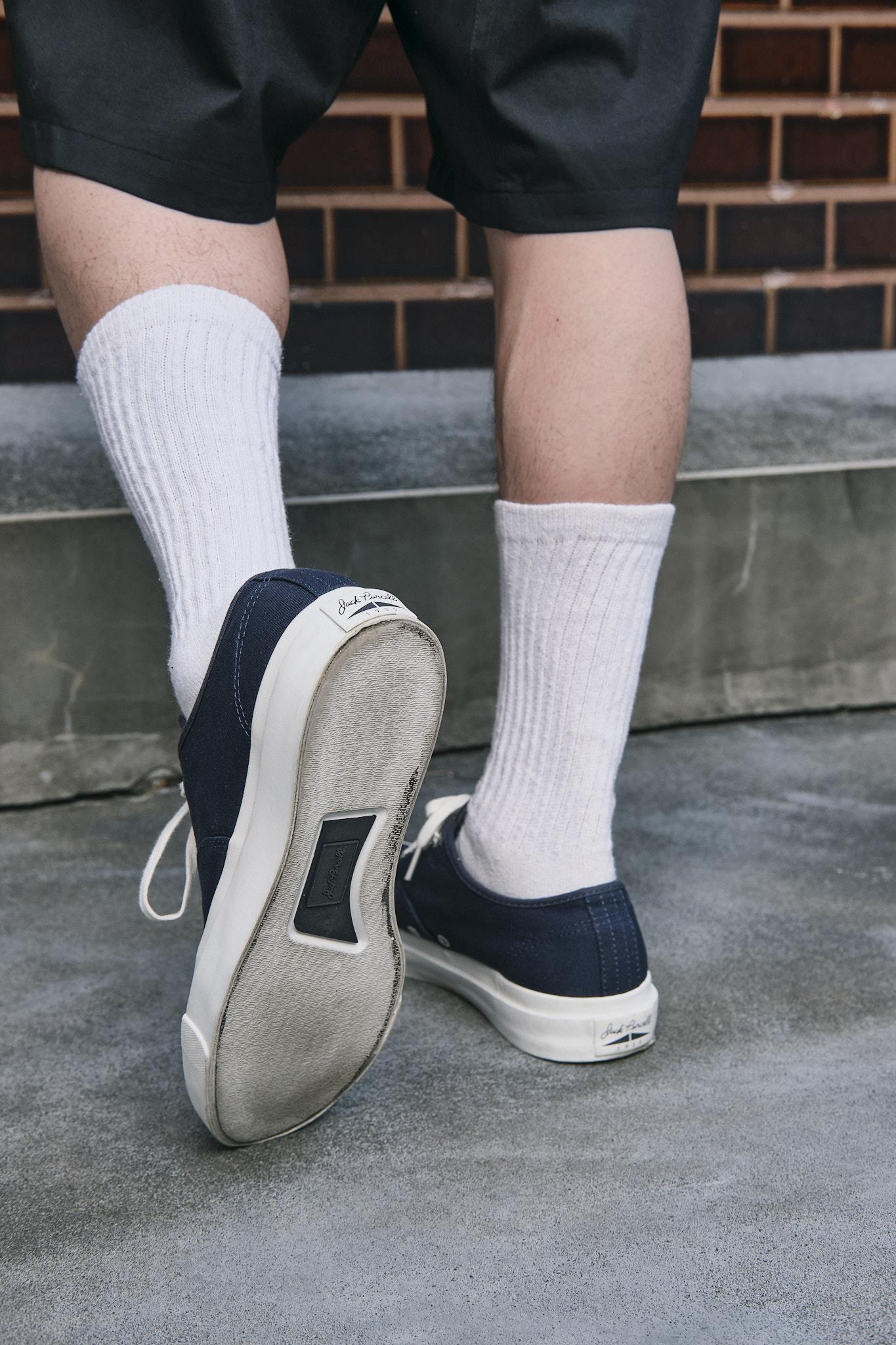 ローテクなデザインにハイスペ機能を搭載。カート・コバーンが愛した