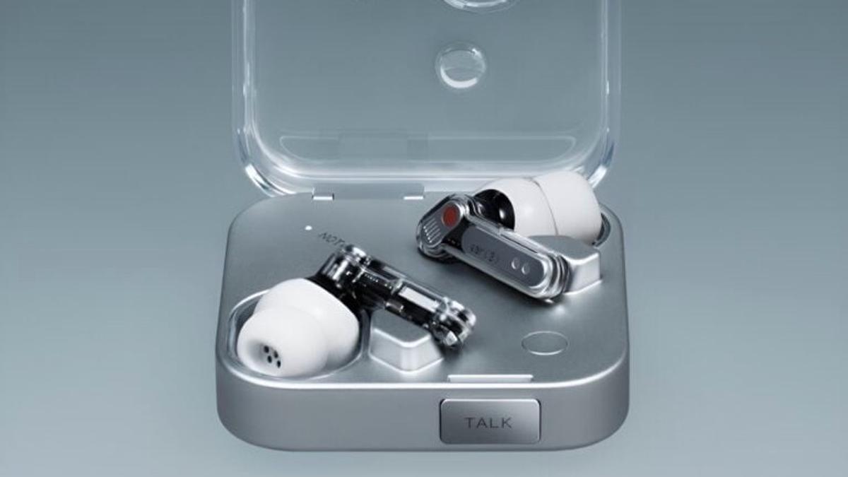 Nothingの最新ワイヤレスイヤホン「Ear (3)」のデザイン公開。ケース横