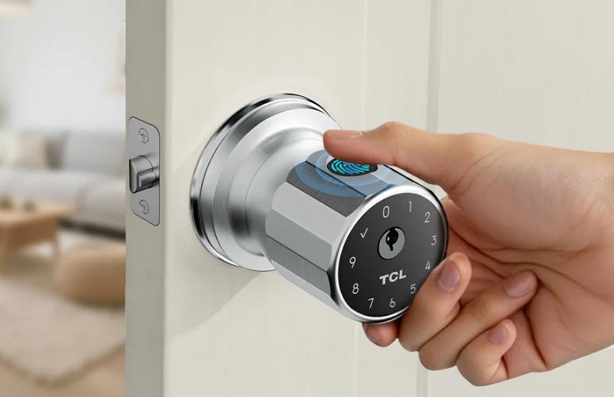 SwitchBot｢スマートロック｣｢指紋認証パッド｣｢ハブ2｣で自宅を