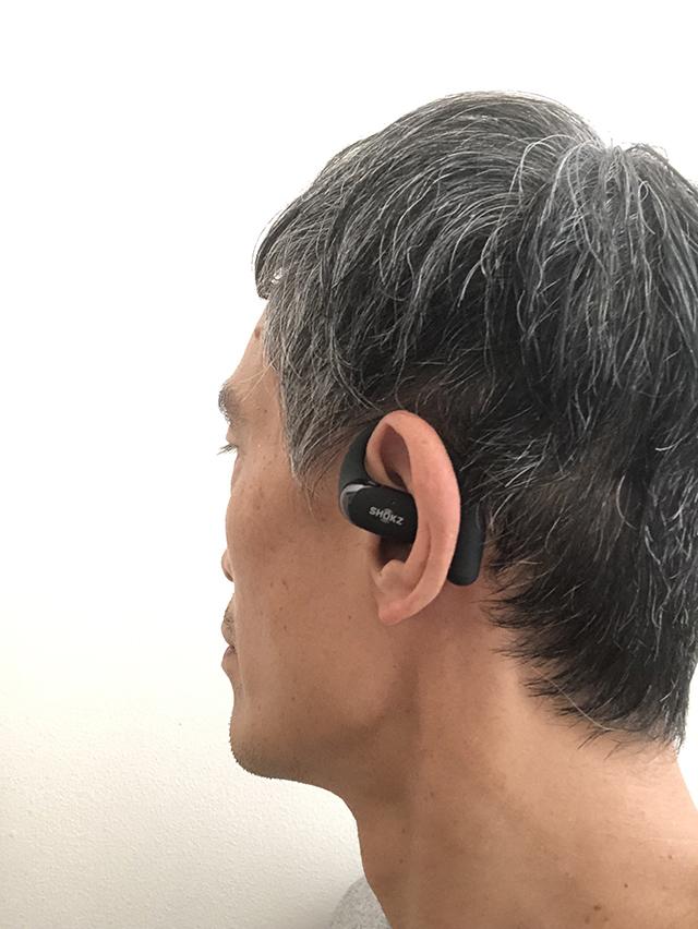 Shokzの耳を塞がないイヤホン2モデル。ランニングと日常使い、どっちを