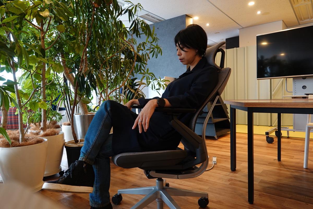 日本では地味。でも世界ではトップ。高機能チェア「スチールケース