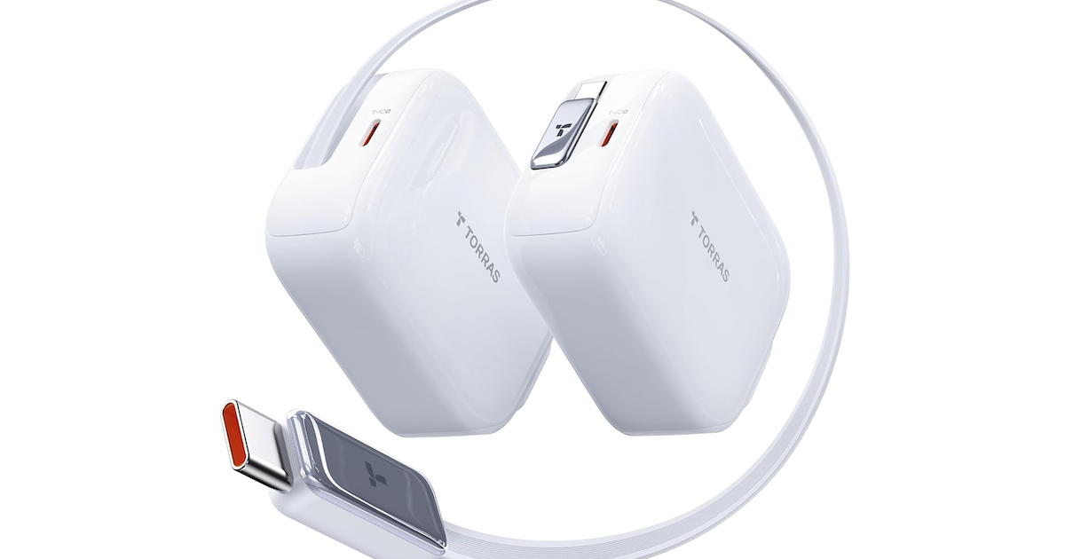 ケーブル内蔵で67W。充電器はTORRASのコレだけでいいんじゃない